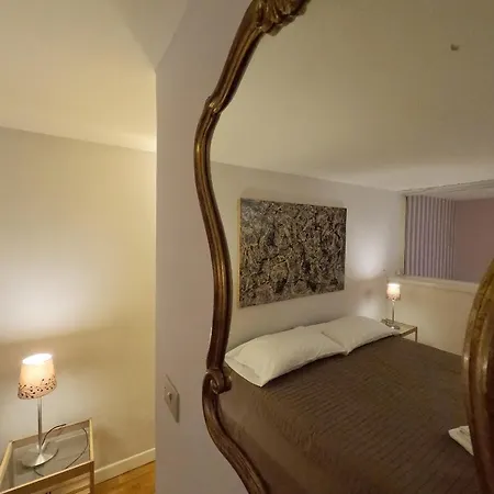 Navona Gold Appartement *